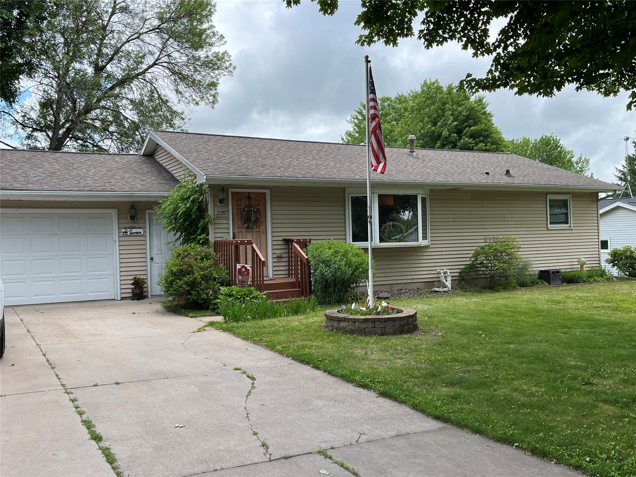 Bloomer Residential Real Estate
