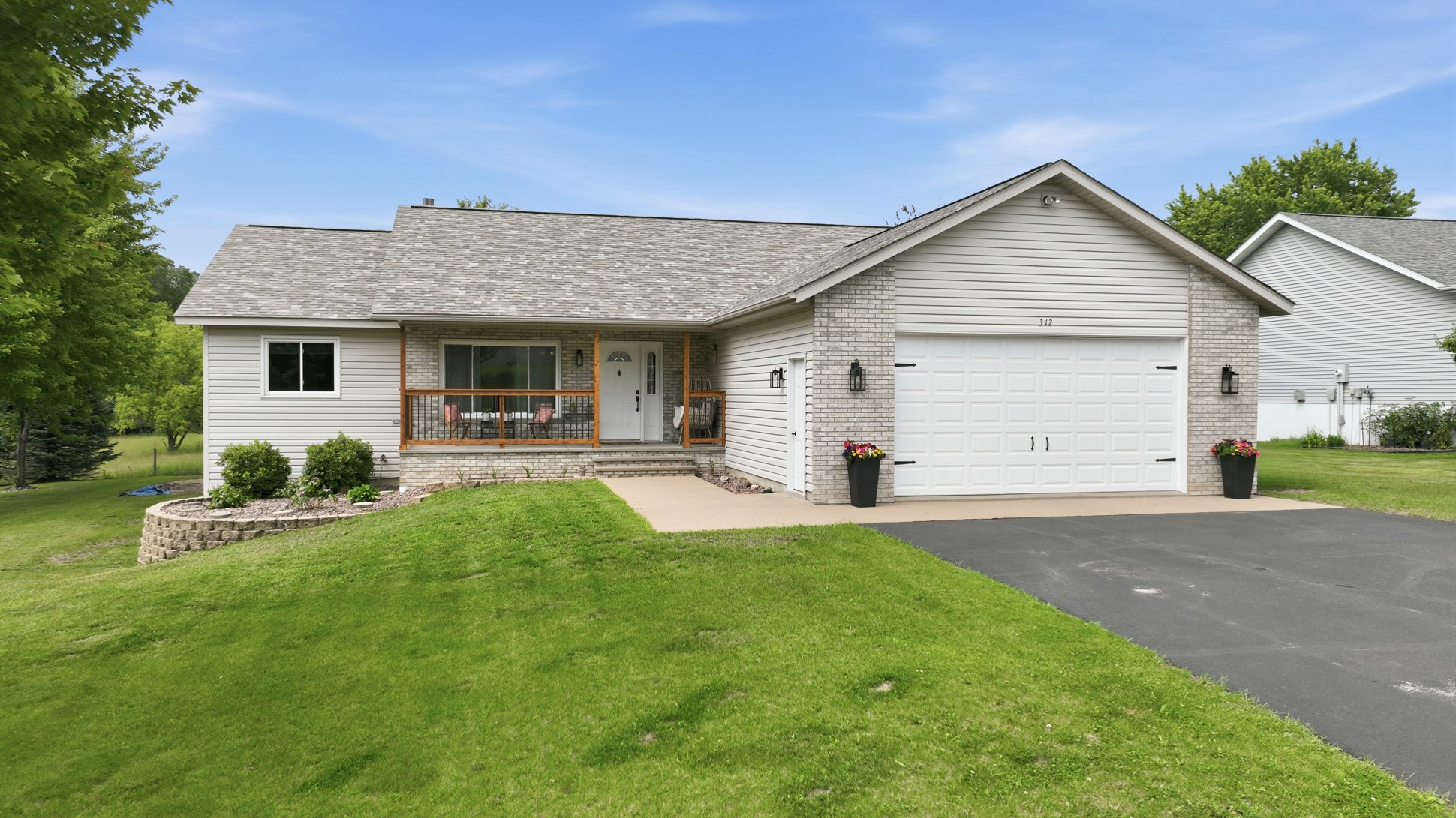 Durand - Residential Real Estate