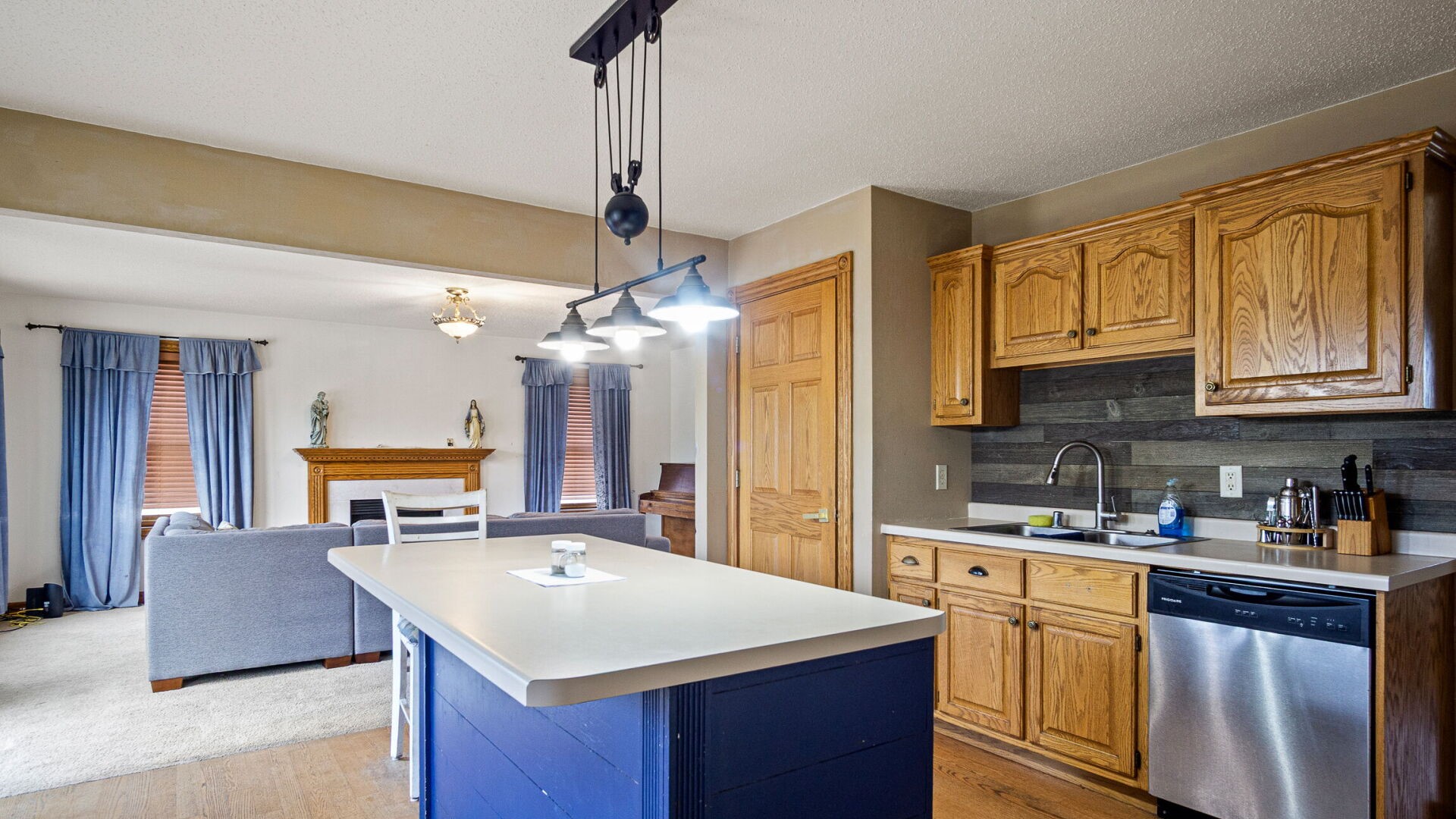 Property Photo #20