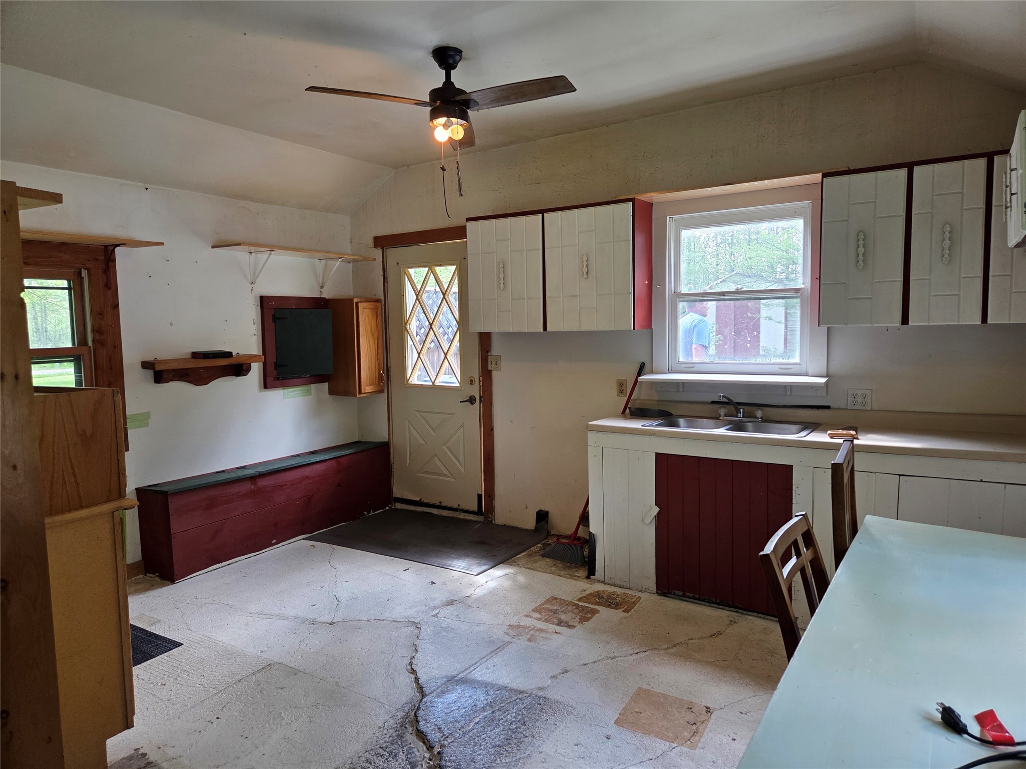 Property Photo #10
