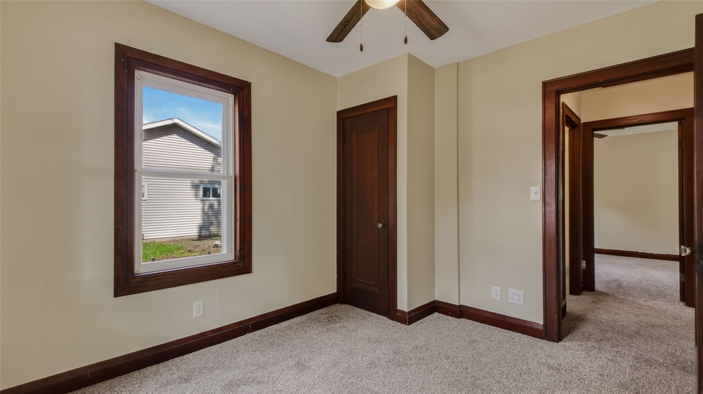 Property Photo #16