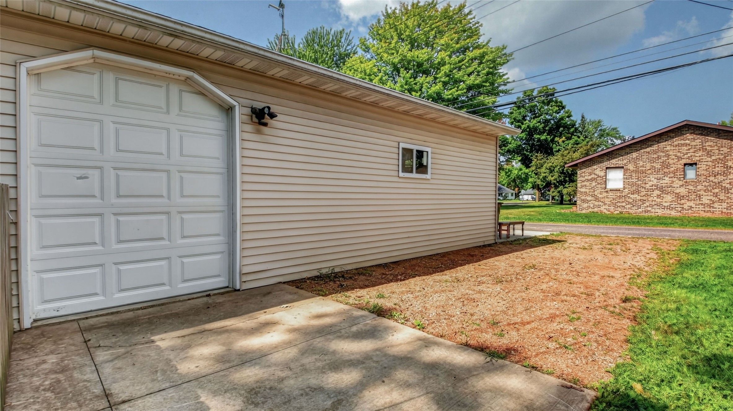 Property Photo #24