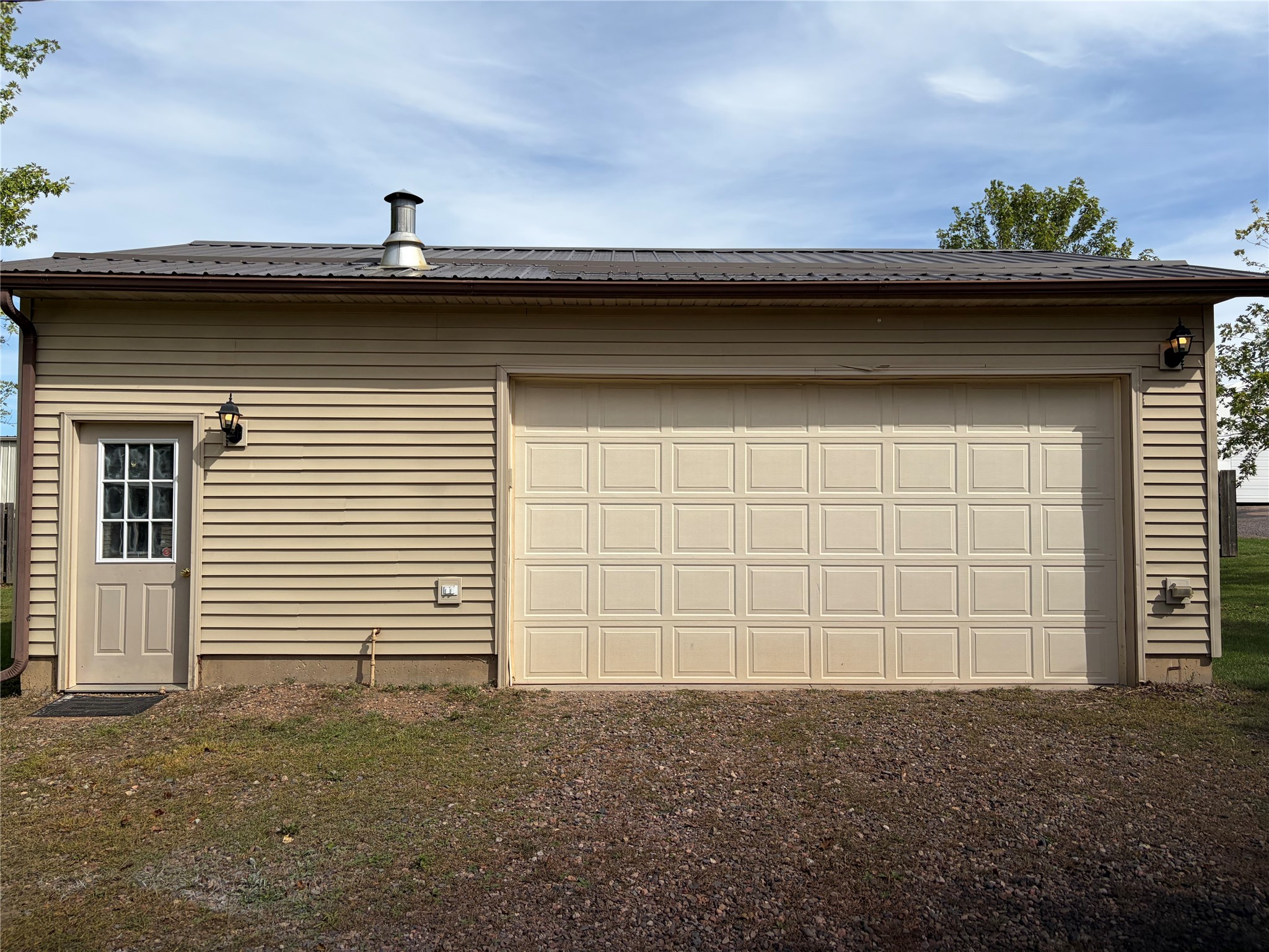Cadott - Residential photo 6 of 43