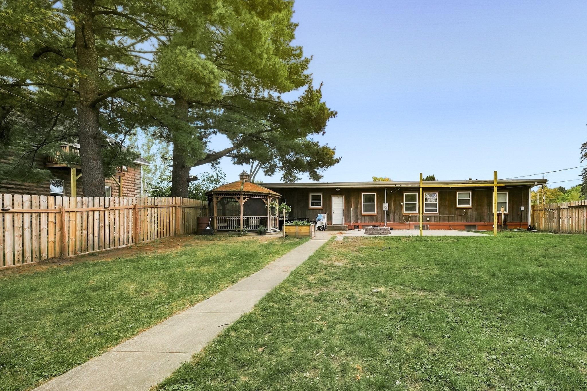 Osseo - Residential photo 5 of 57