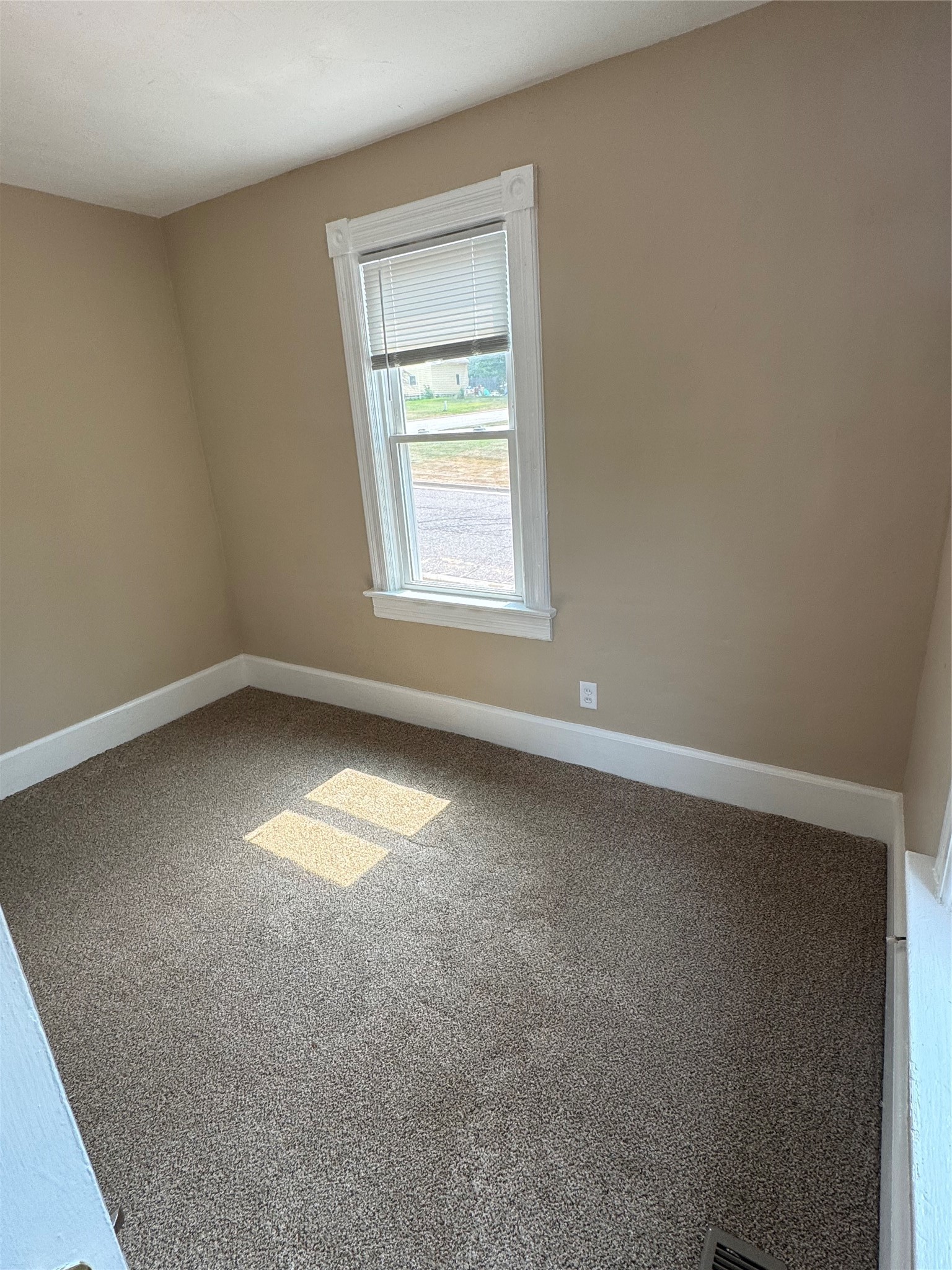 Property Photo #15
