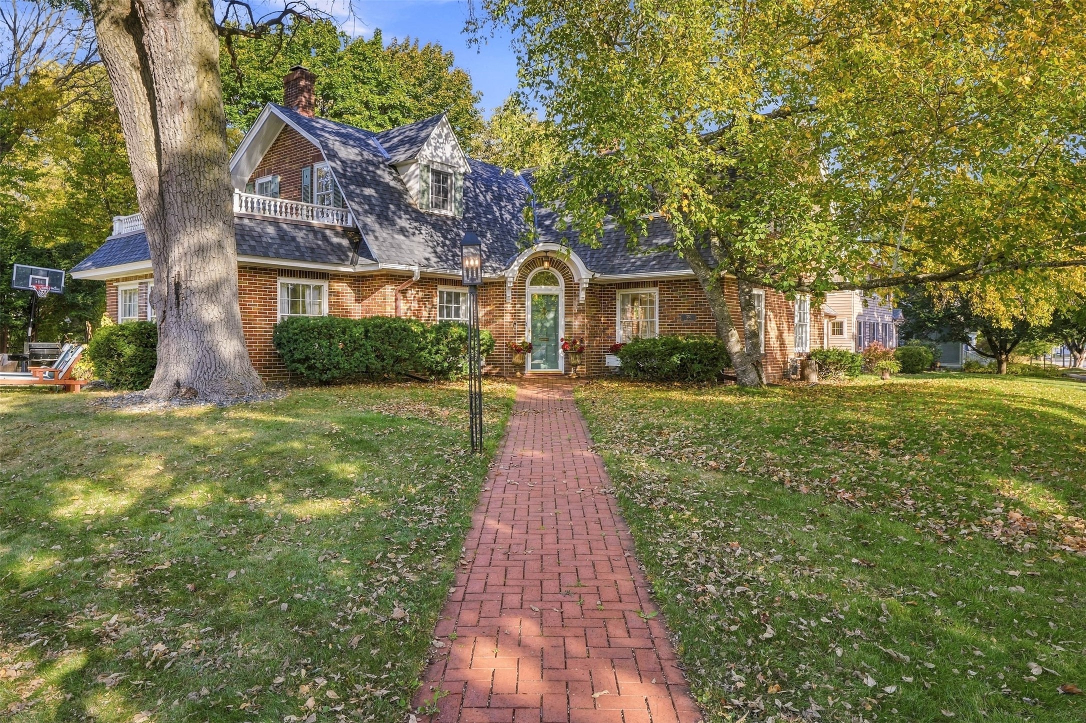 Photo of 532 Summit Avenue, Eau Claire, WI