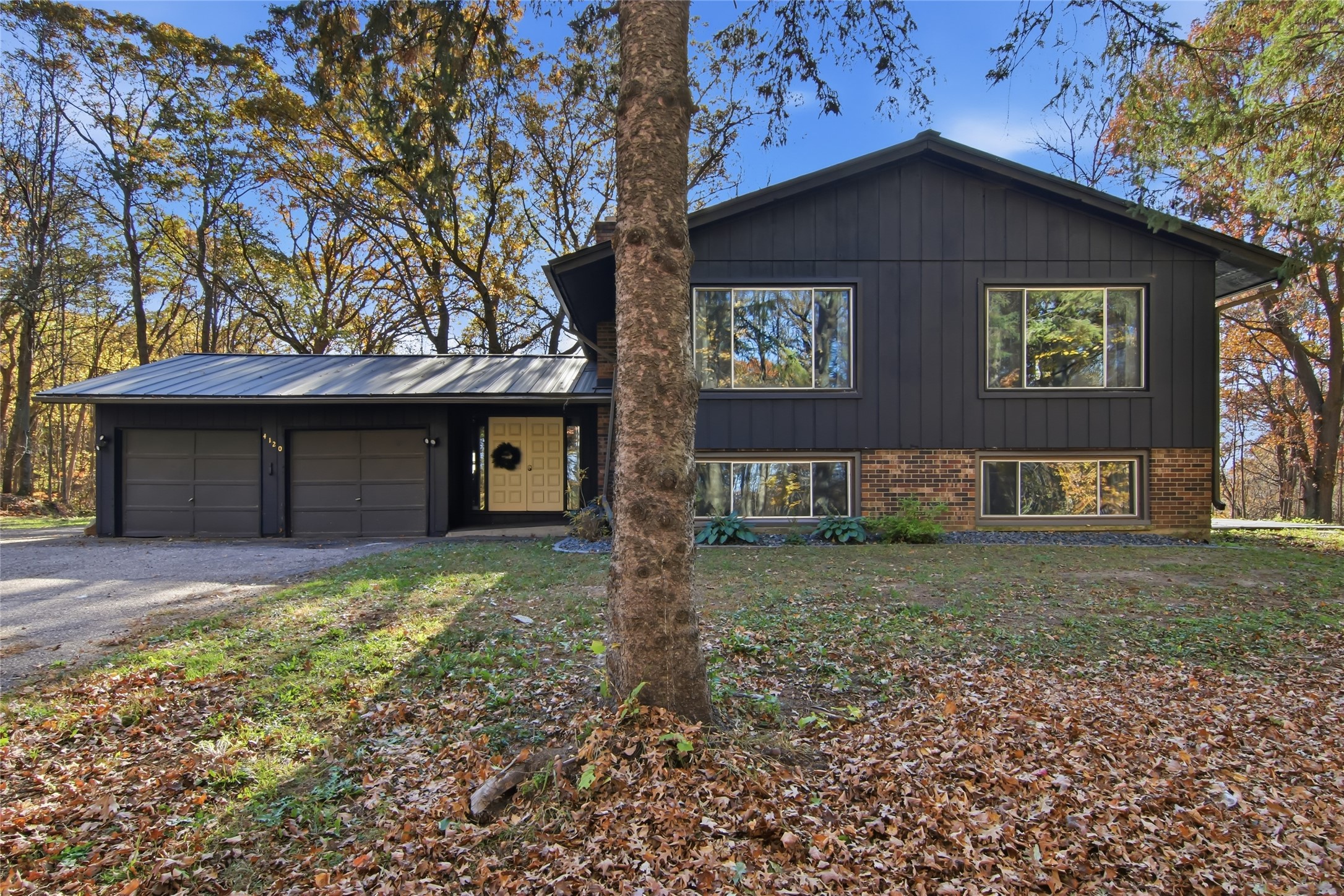 Photo of 4120 Markgraff Road