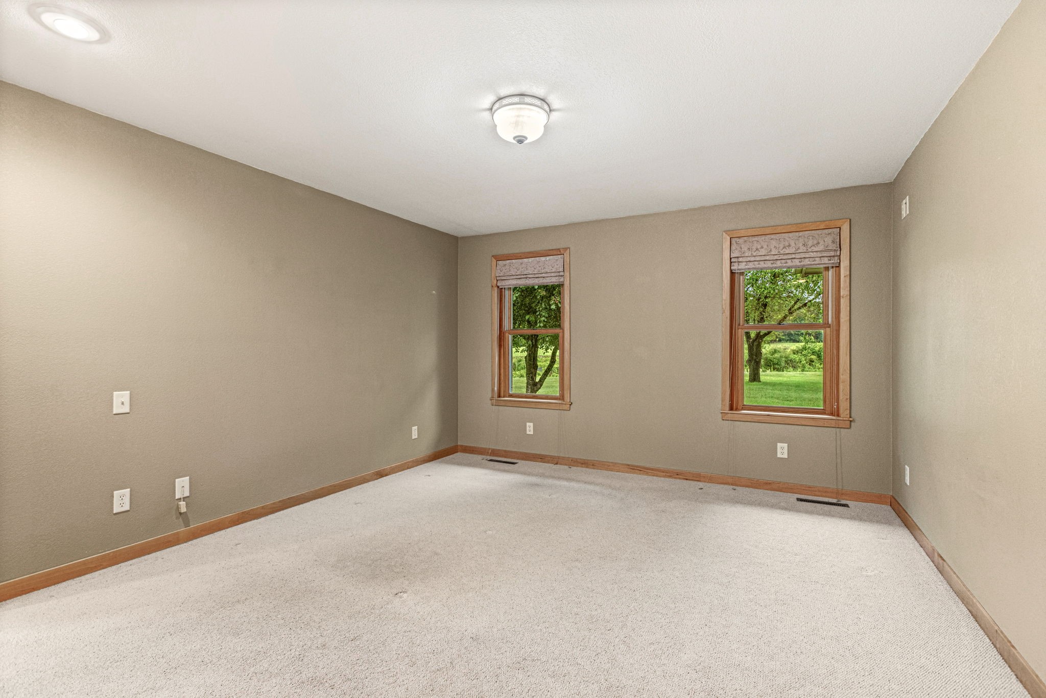 Property Photo #15