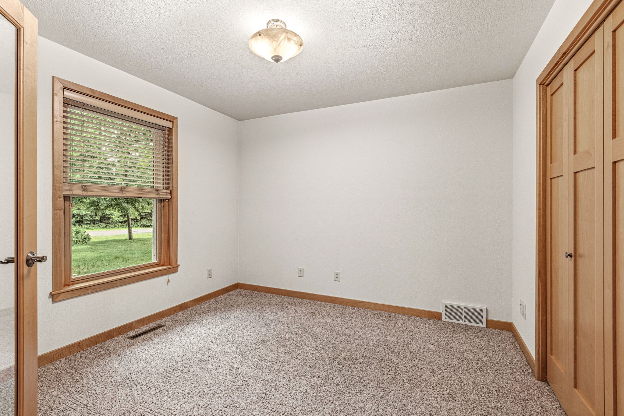 Property Photo #21