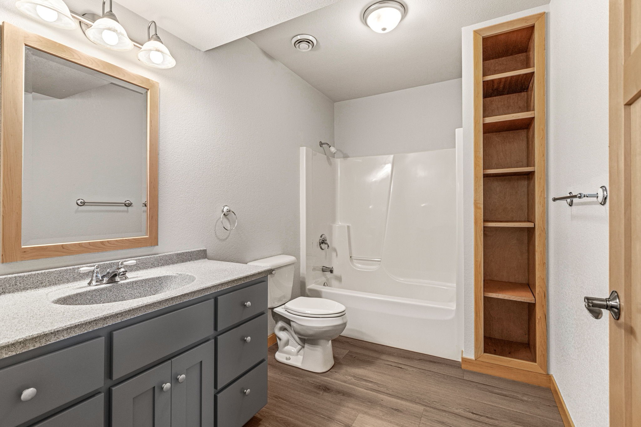 Property Photo #28