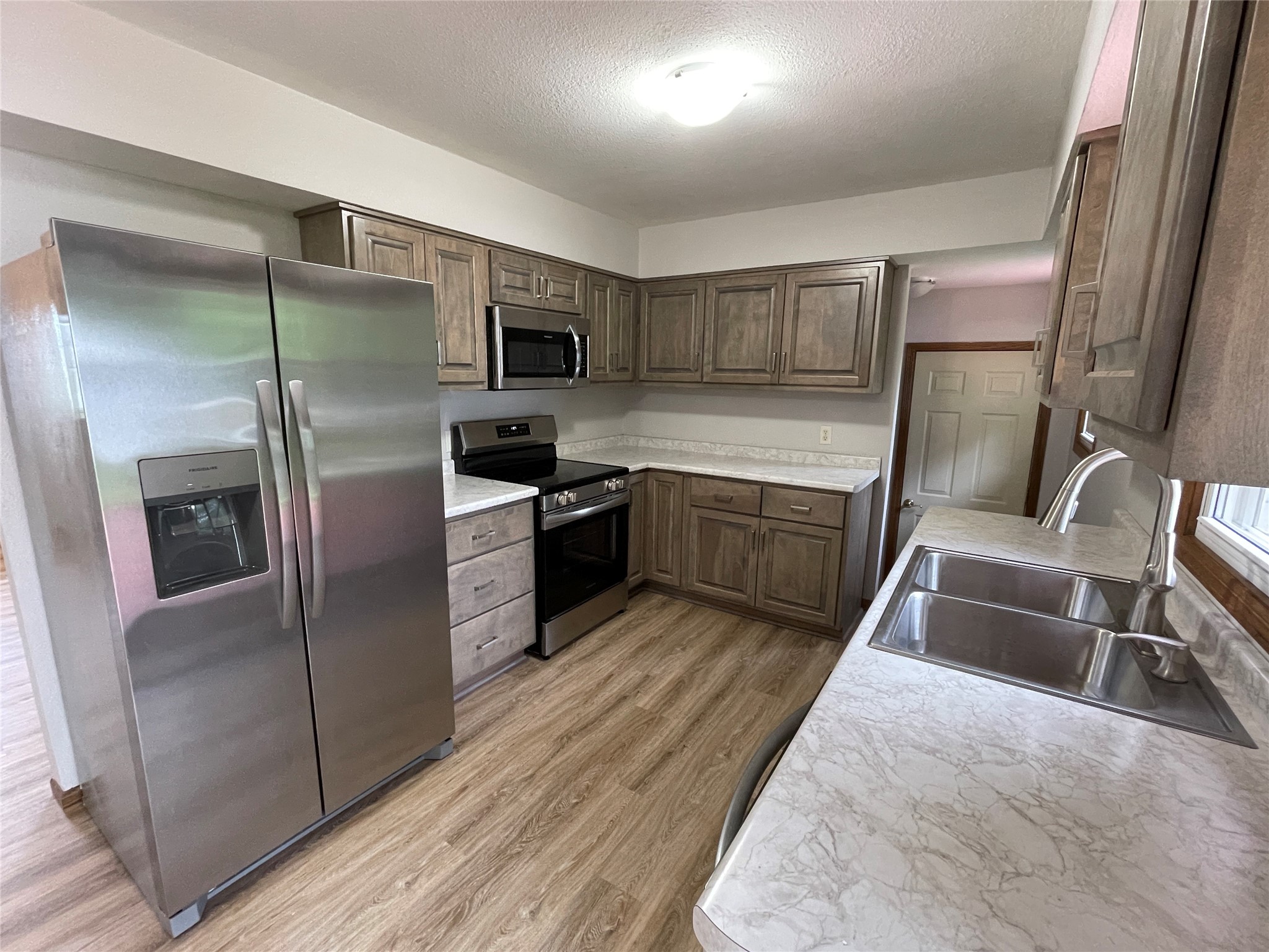Property Photo #3