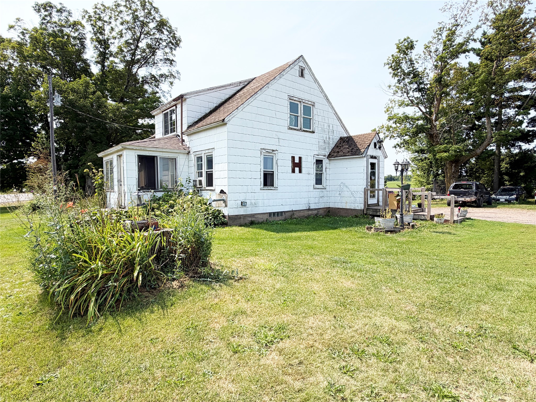 Property Photo #1