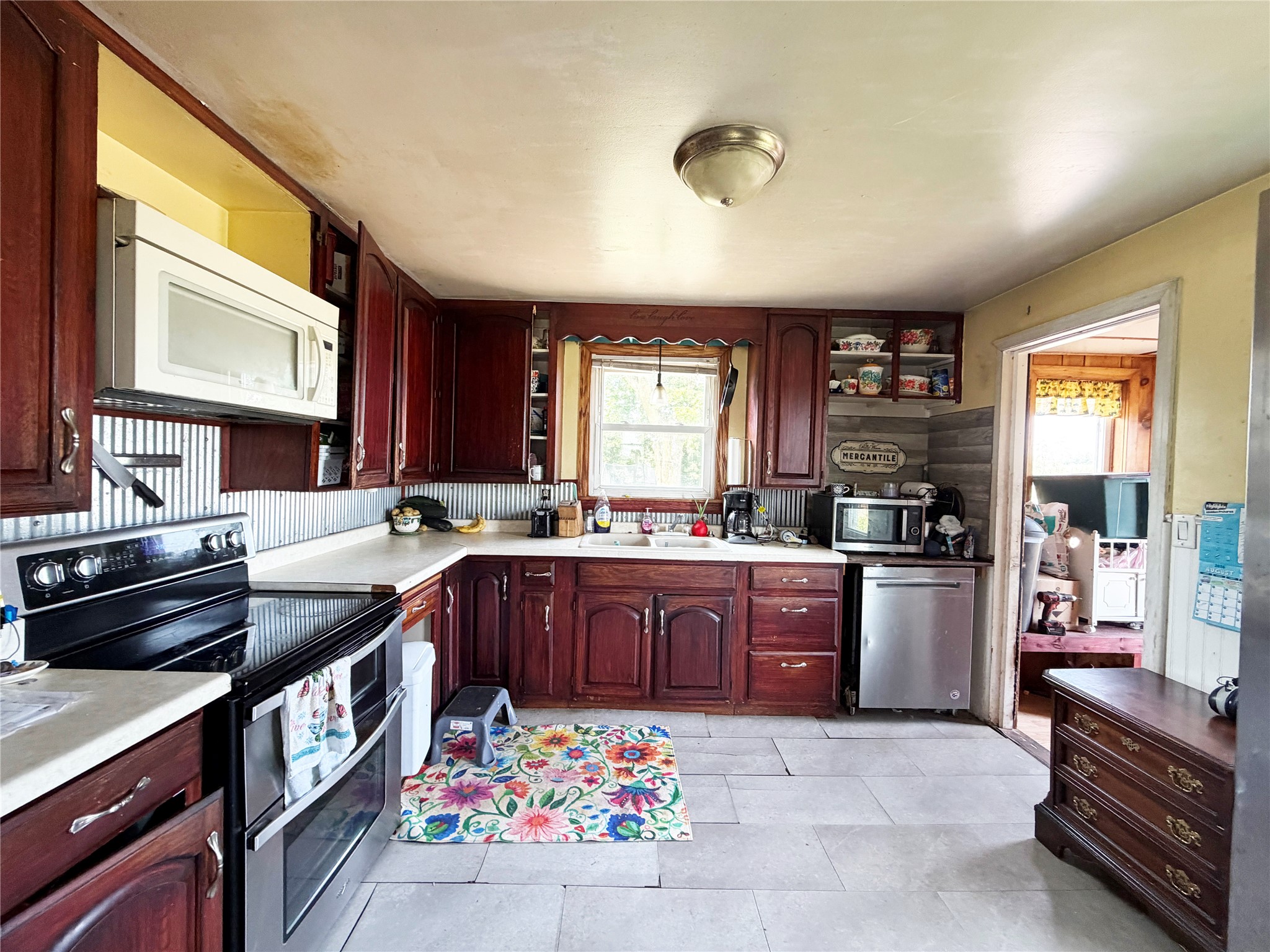 Property Photo #5
