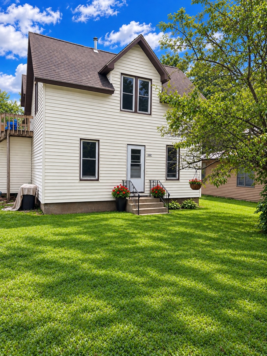 Property Photo #1