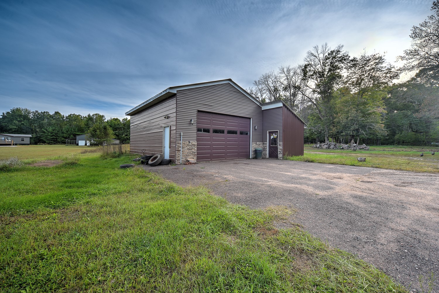 Property Photo #11