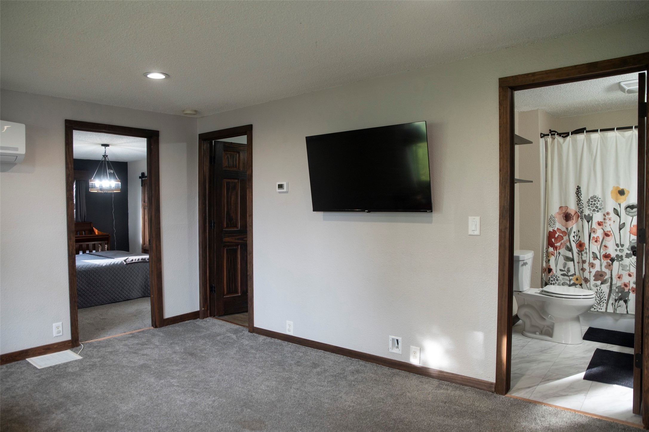 Eau Claire - Residential photo 4 of 29