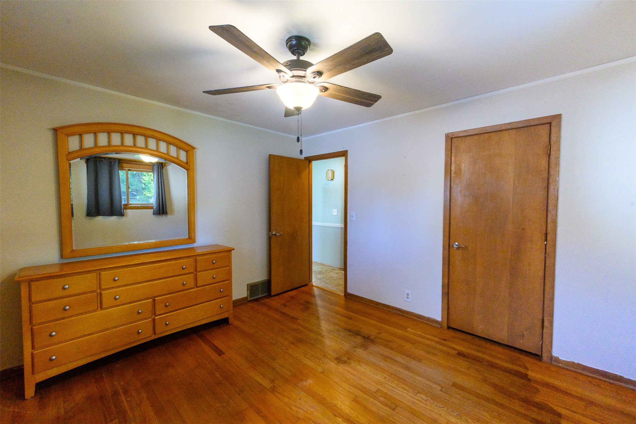 Property Photo #11