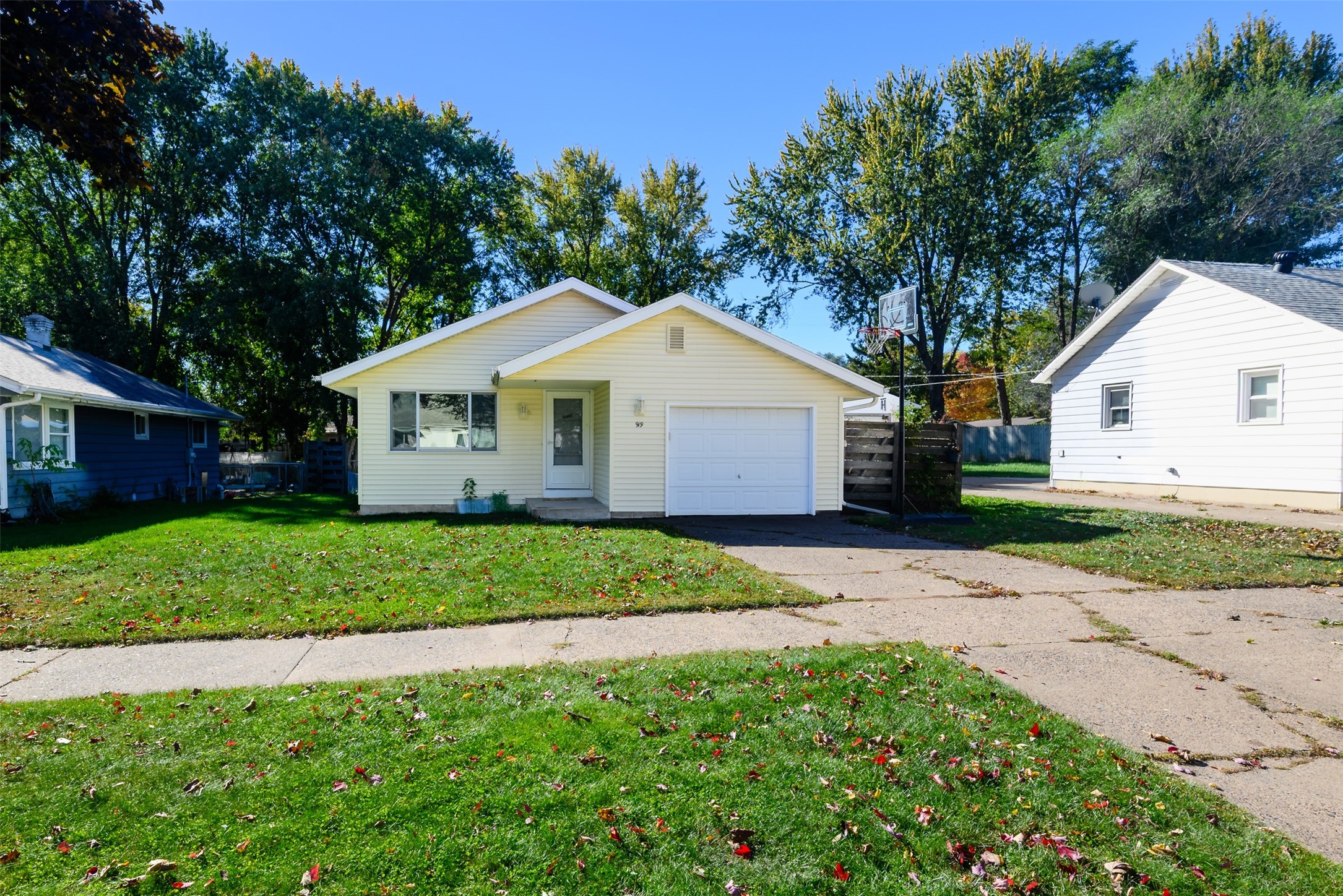 Eau Claire - Residential photo 2 of 20