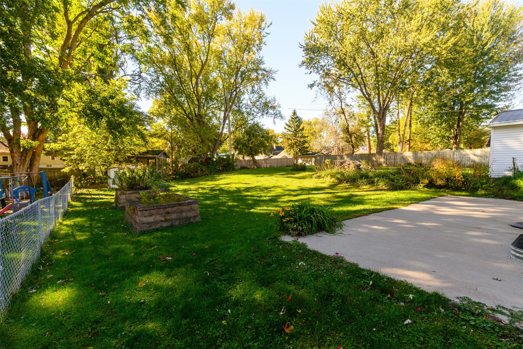 Eau Claire - Residential photo 5 of 20