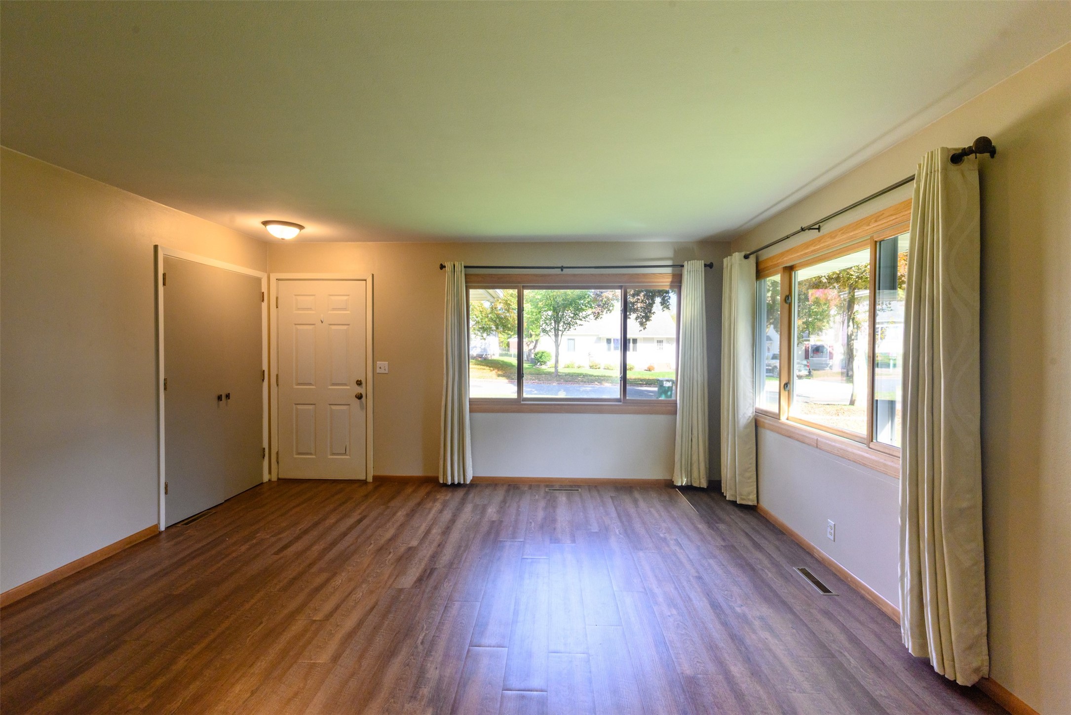 Property Photo #7