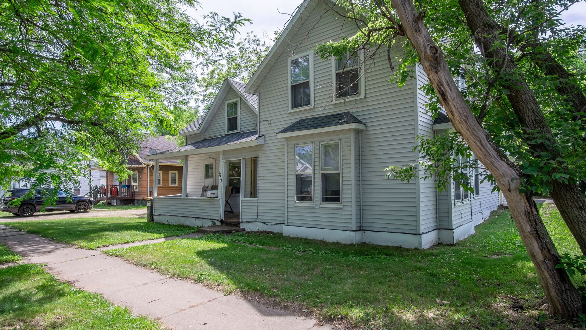 Property Photo #1