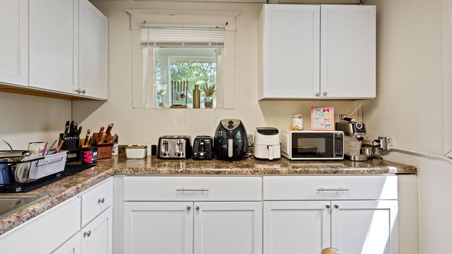 Property Photo #12