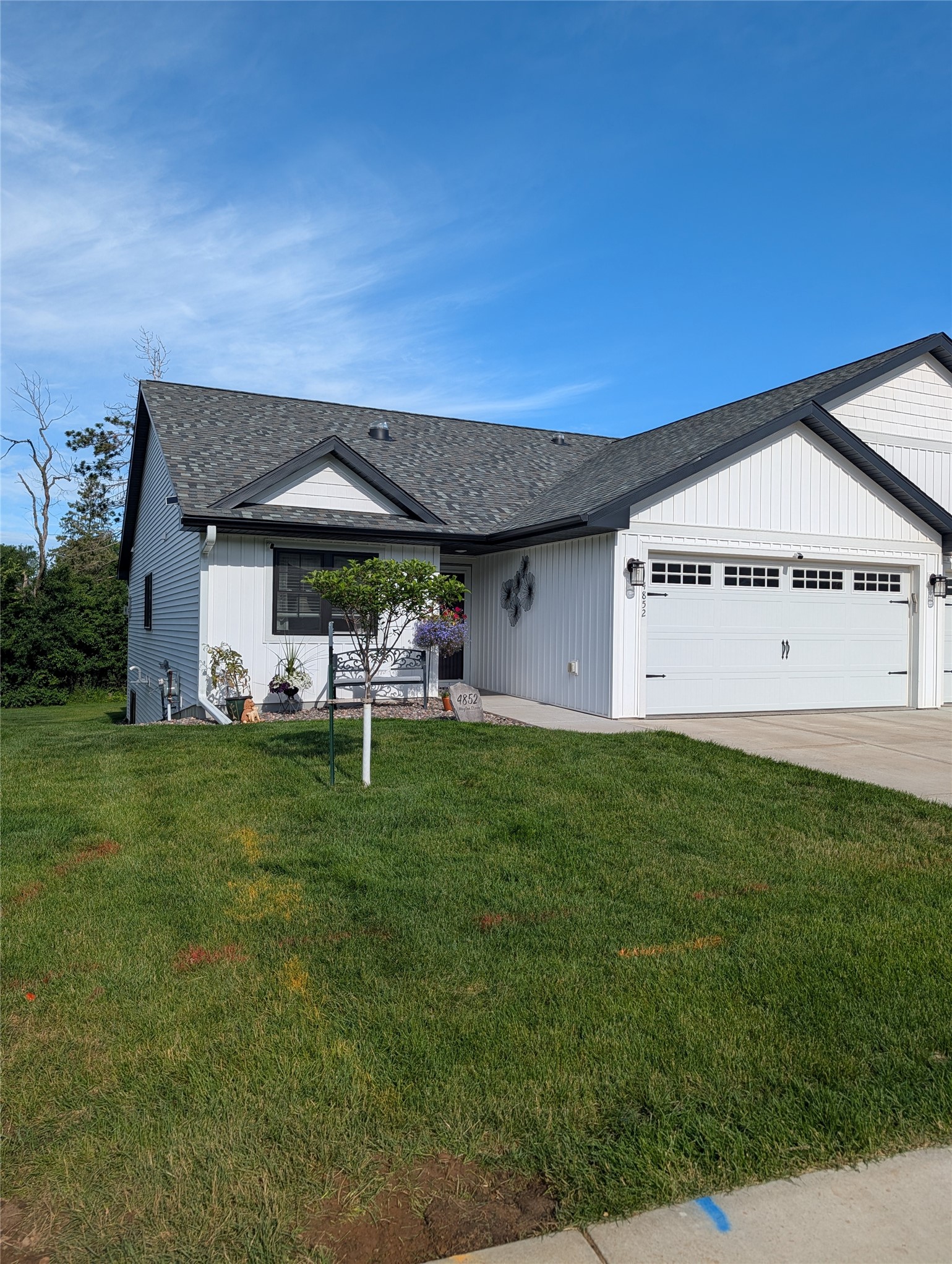 Photo of 4852 Waylon Street