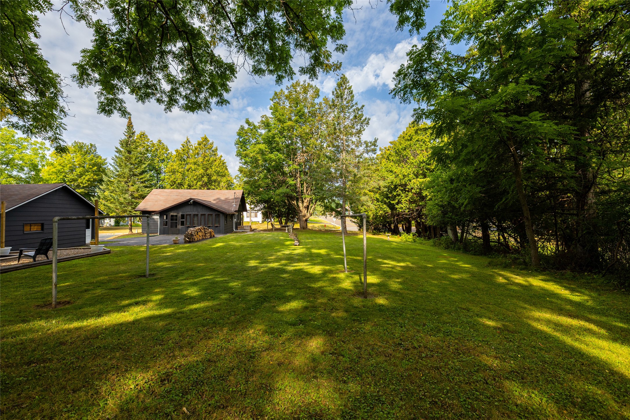 Property Photo #11