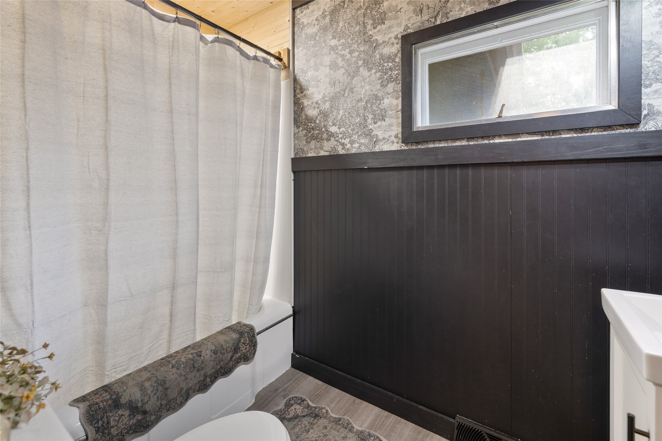 Property Photo #23
