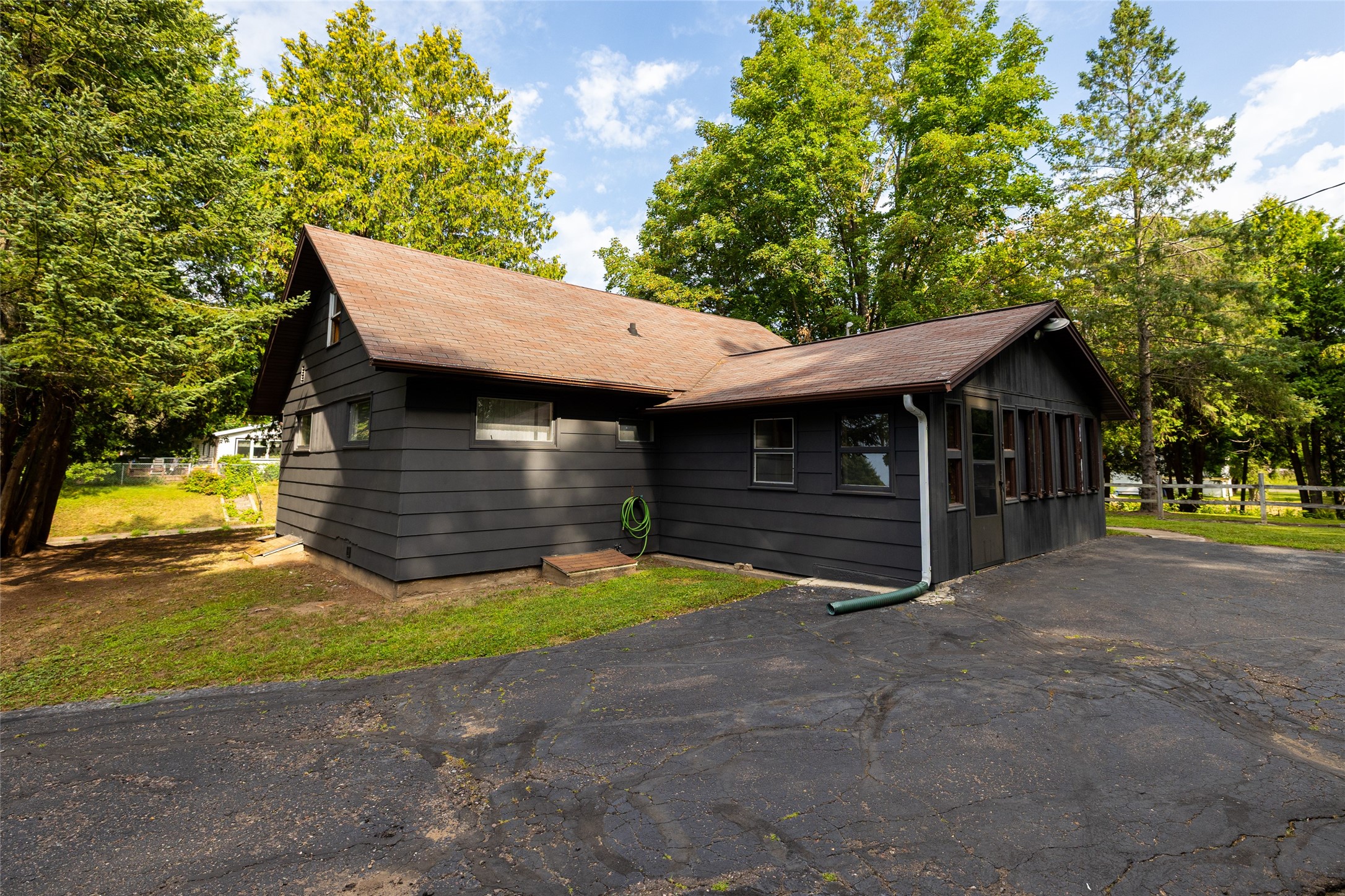 Property Photo #38