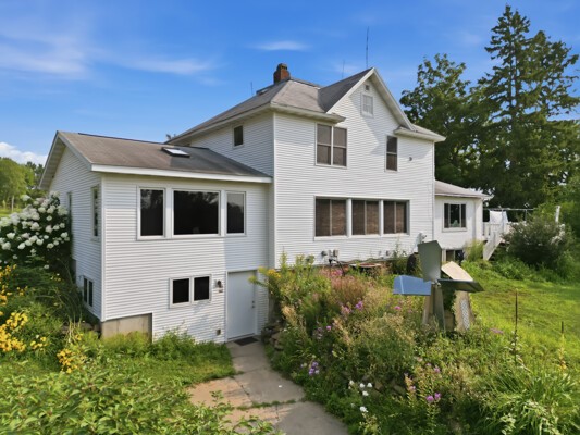 Eau Claire - Residential photo 6 of 54