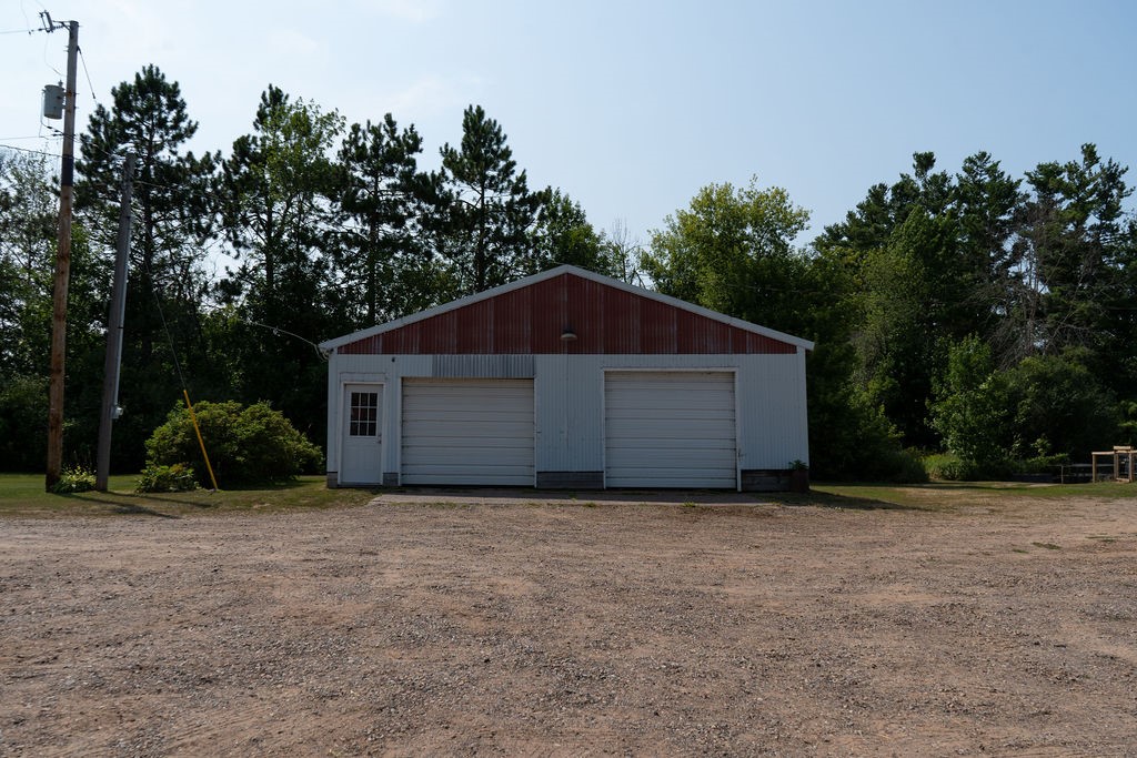 Ladysmith - Residential photo 3 of 34