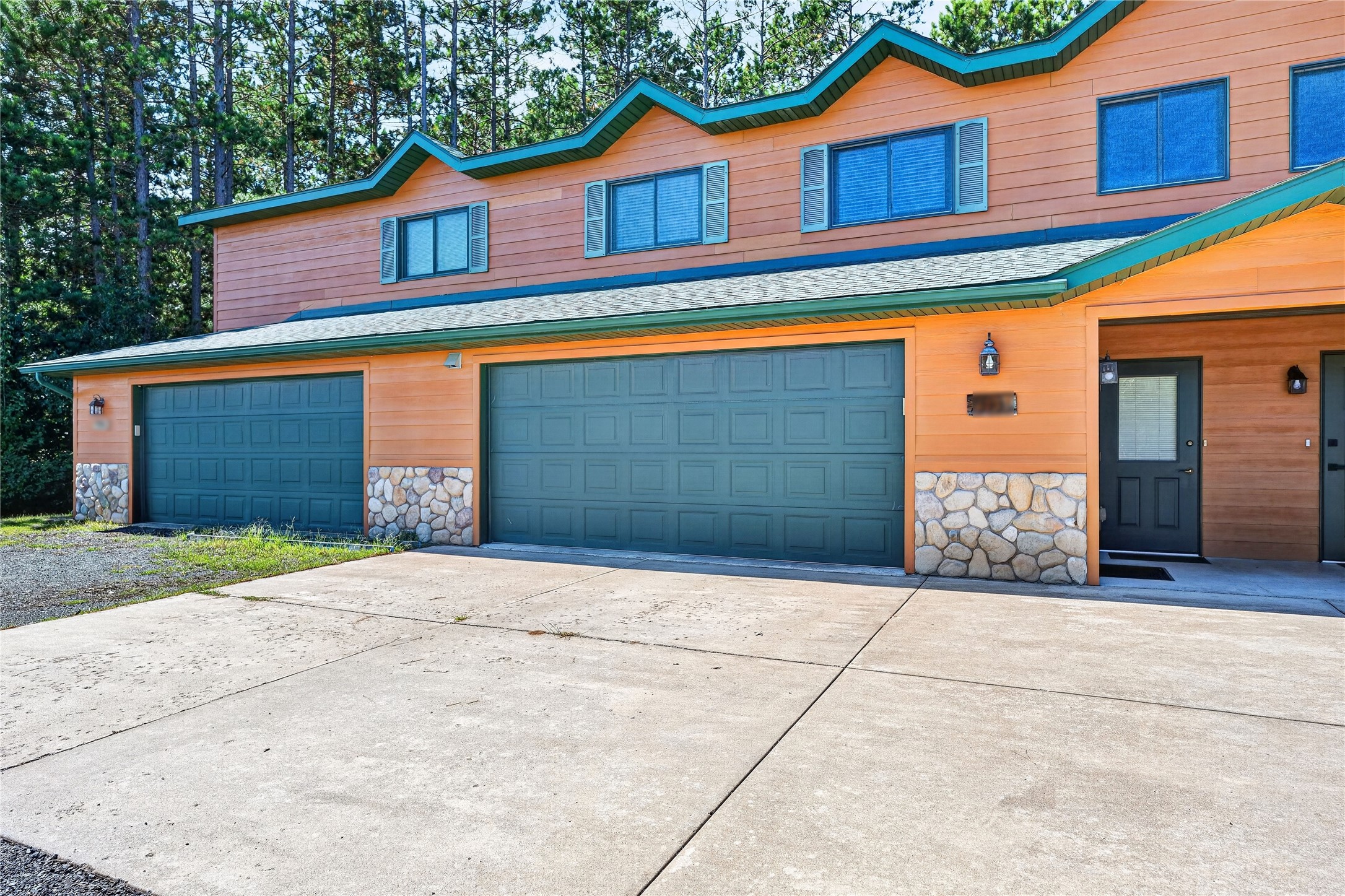 Minong Residential Real Estate