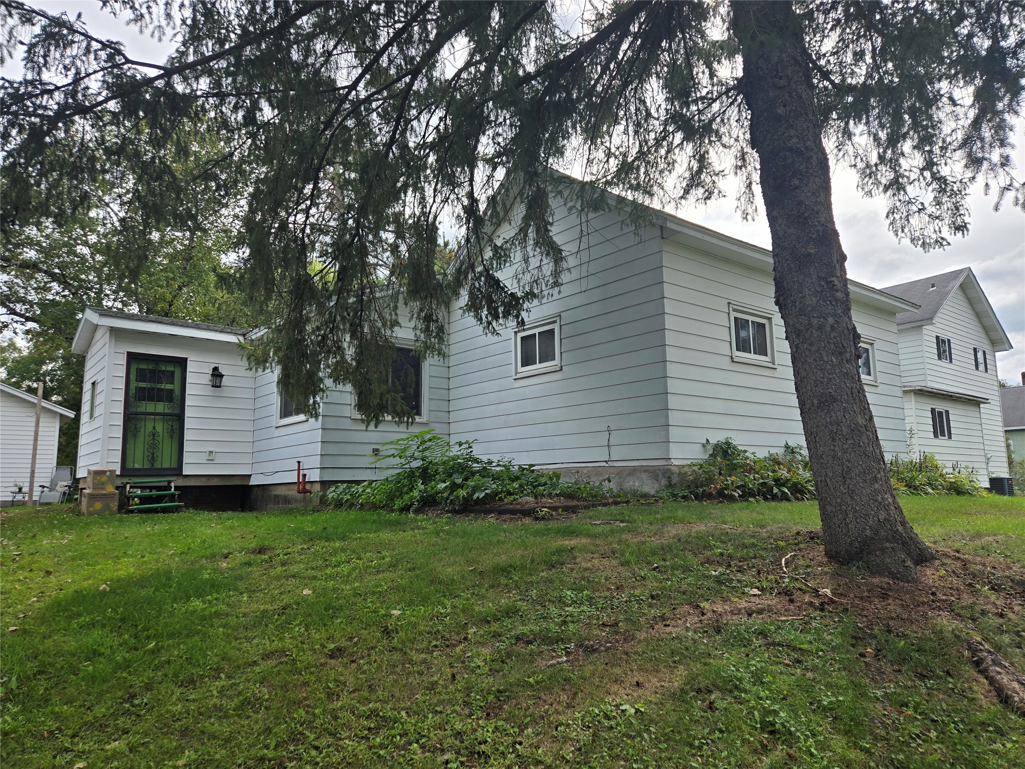 Photo of 105 E Walnut Street, Chippewa Falls, WI