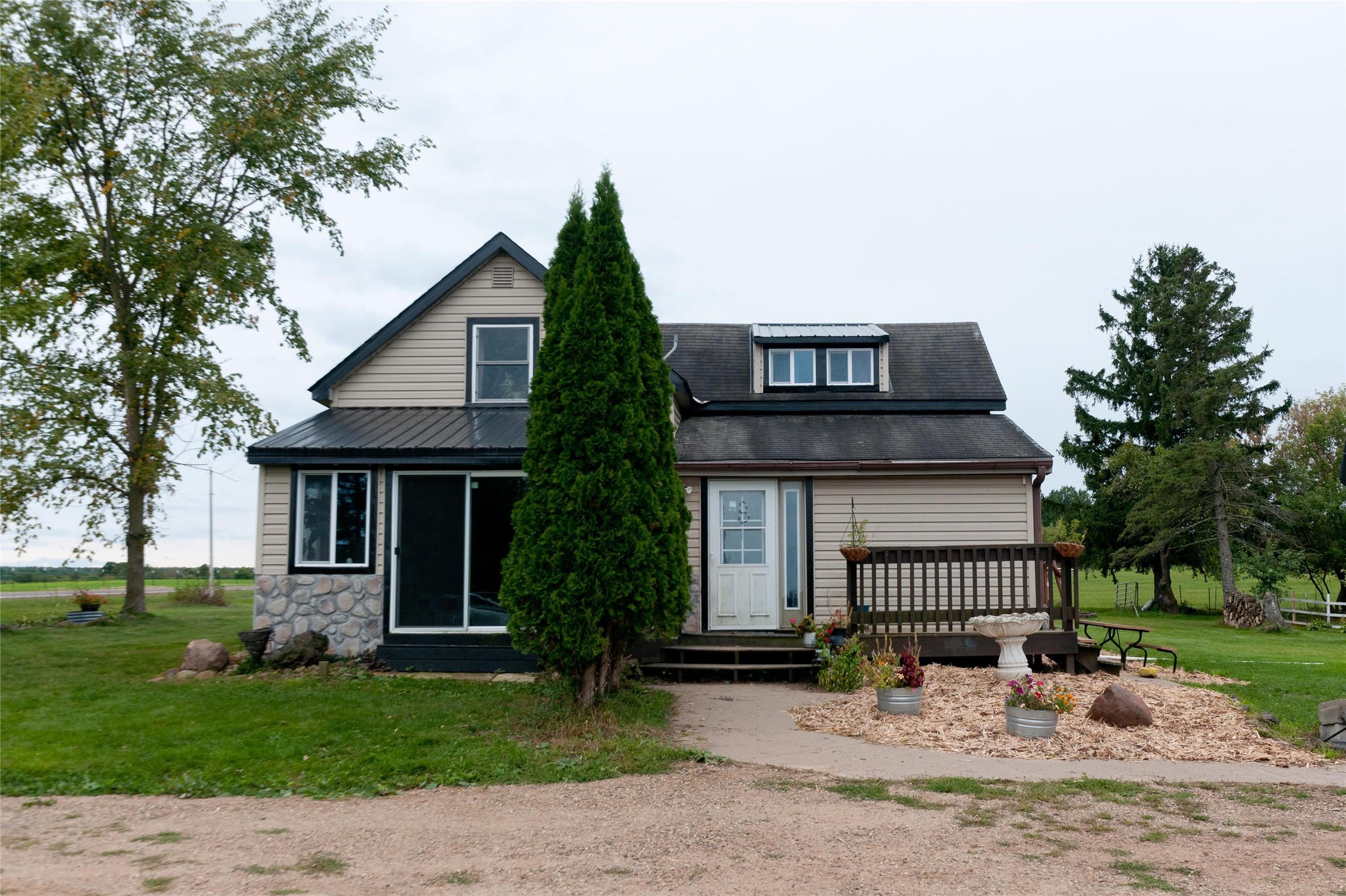 Photo of 986 9th Street, Barron, WI