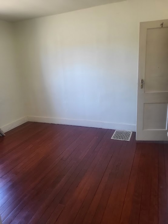 Property Photo #11