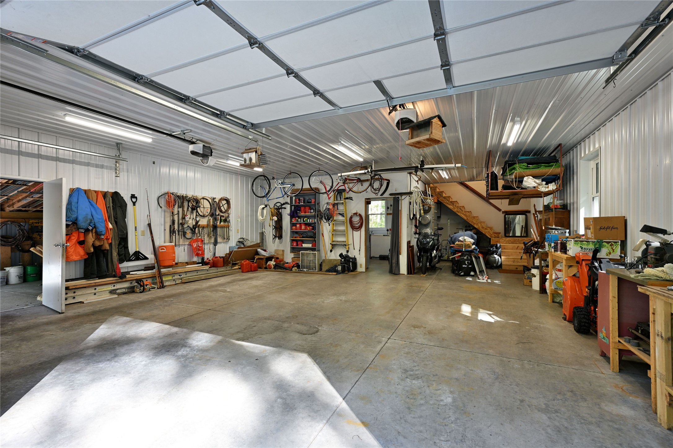 Photo 23