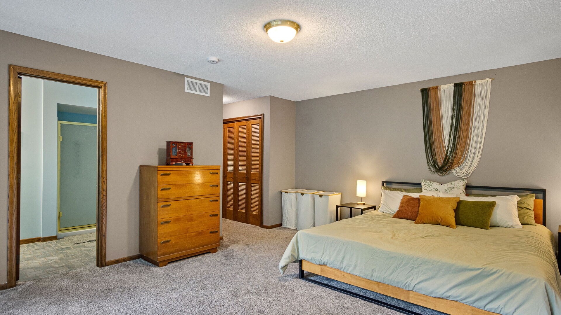 Property Photo #31