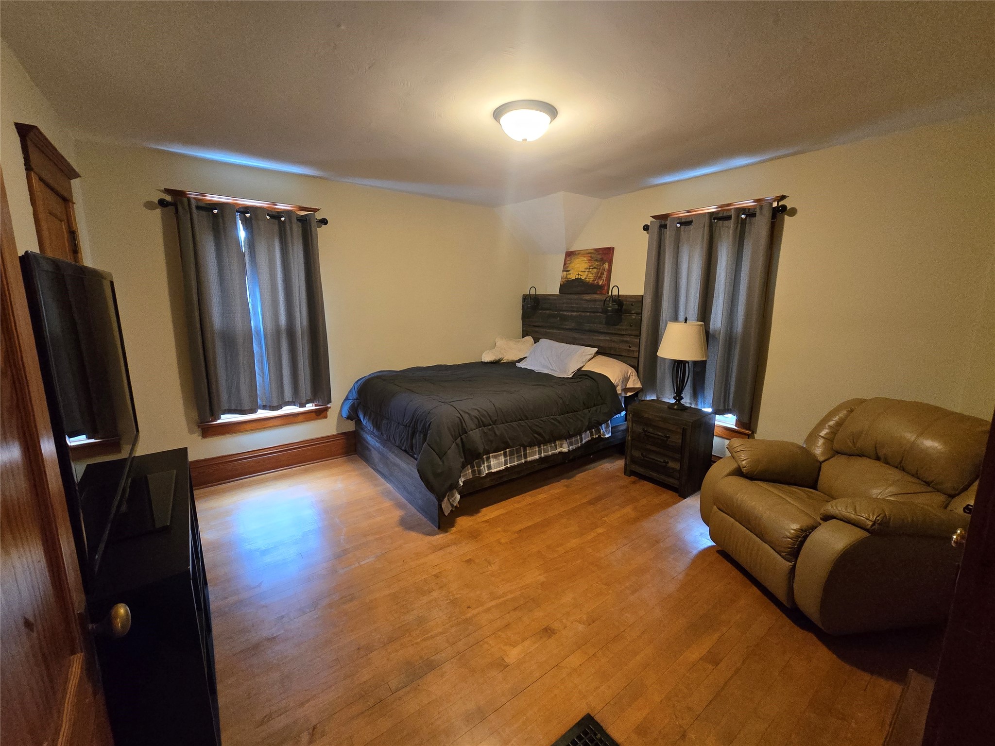 Photo 18