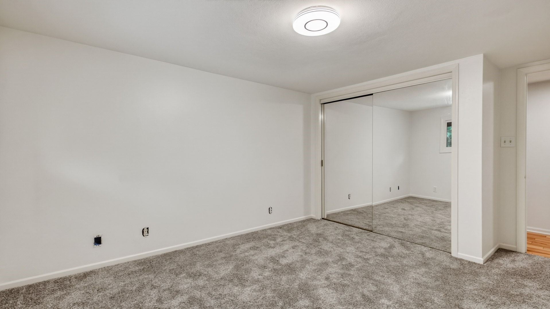 Property Photo #11