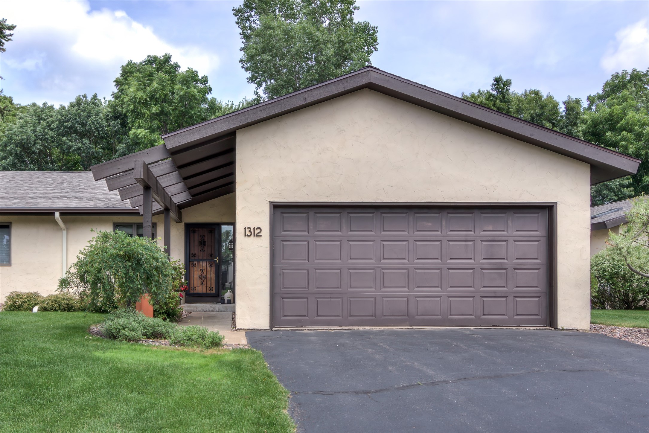 Photo of 1312 Knollwood Trail