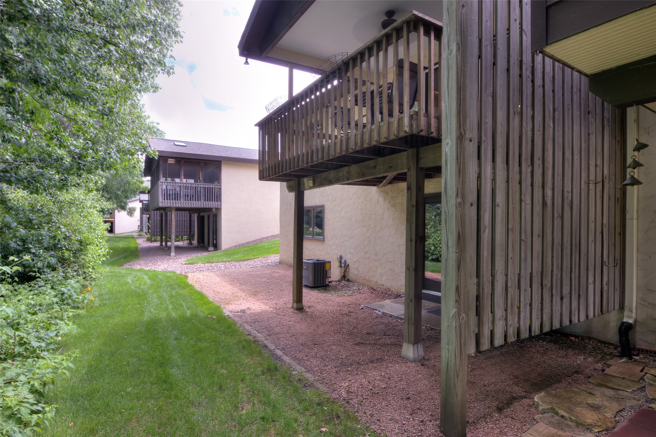Photo 42