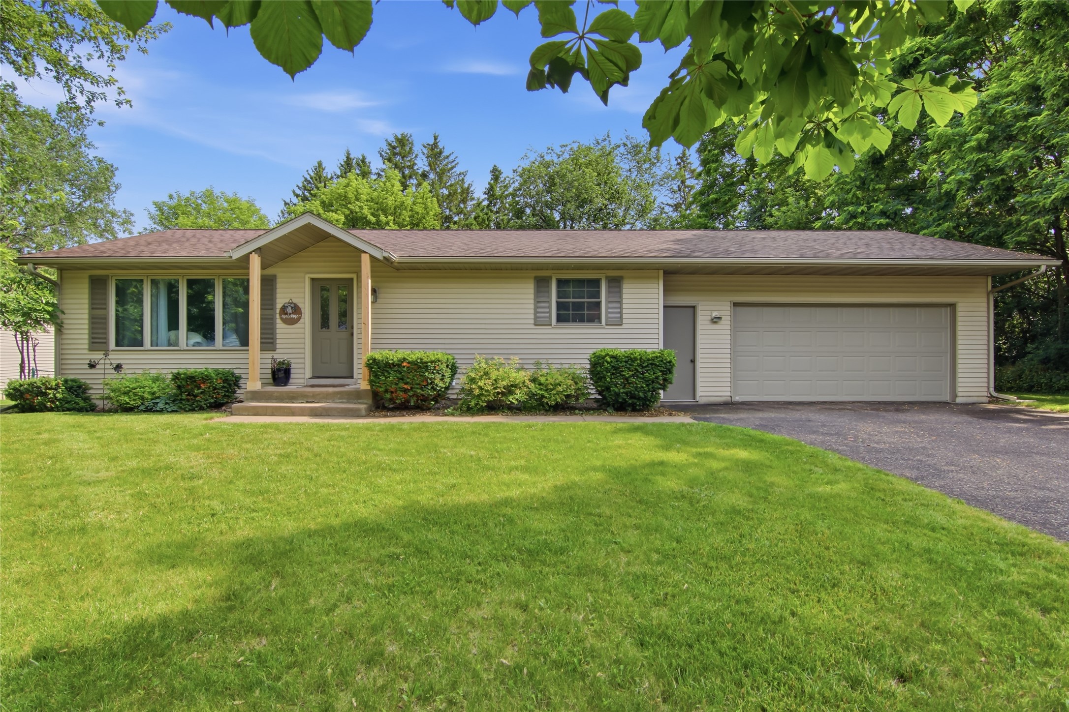 Photo of 2231 Frank Street
