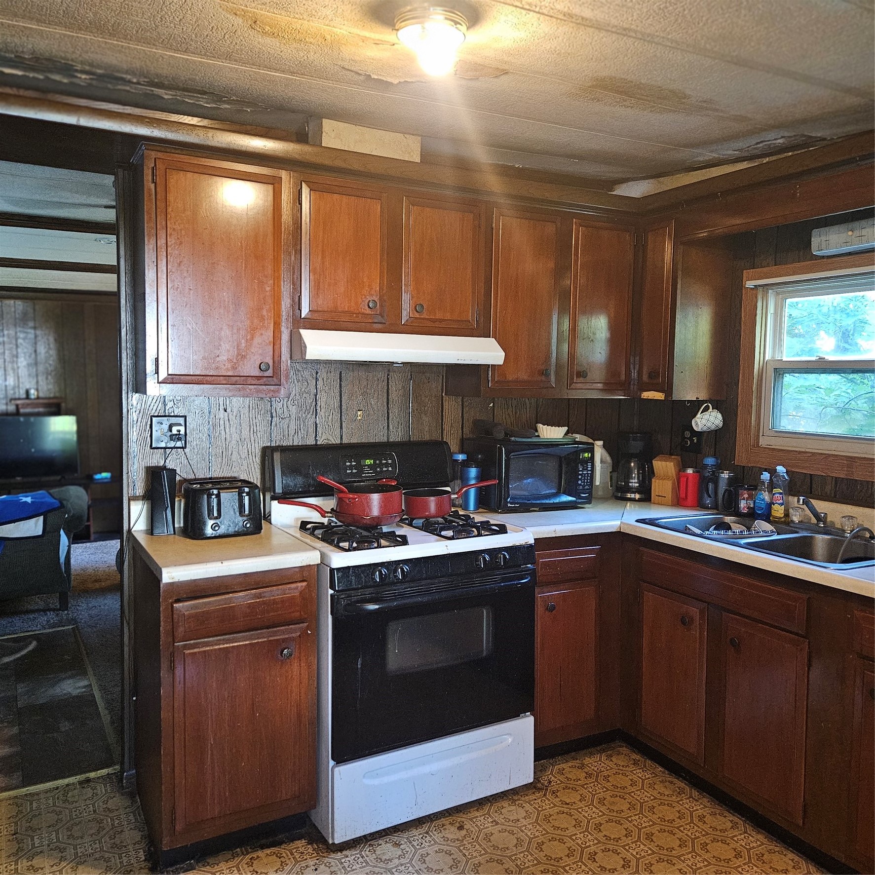 Property Photo #8