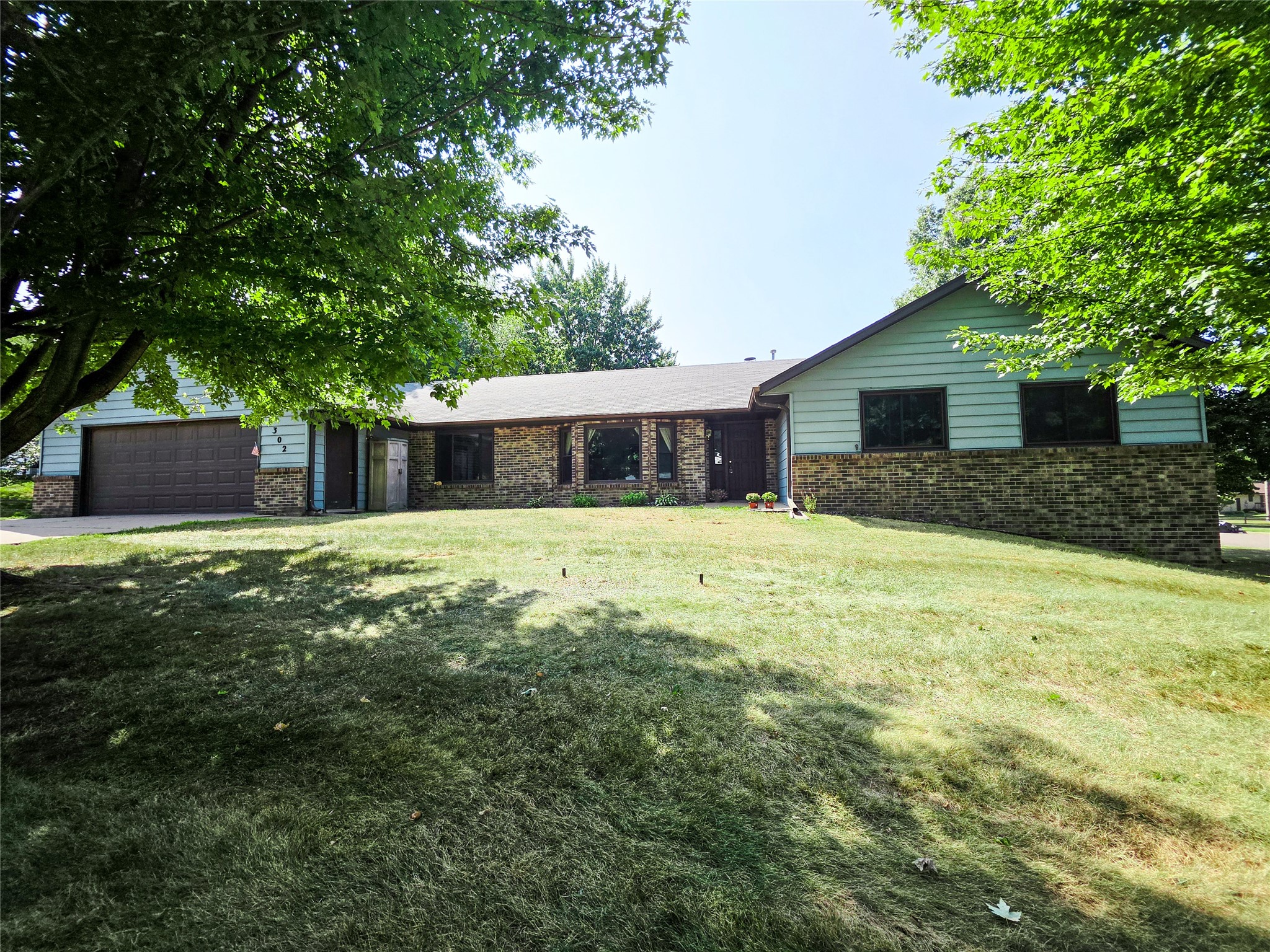 Photo of 302 Summit Court, Chippewa Falls, WI