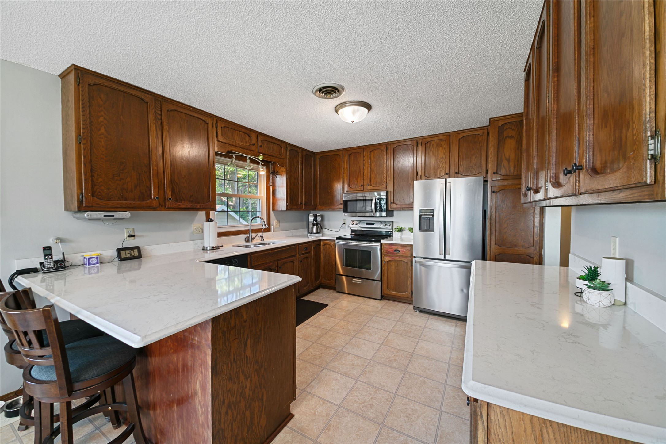 Property Photo #10