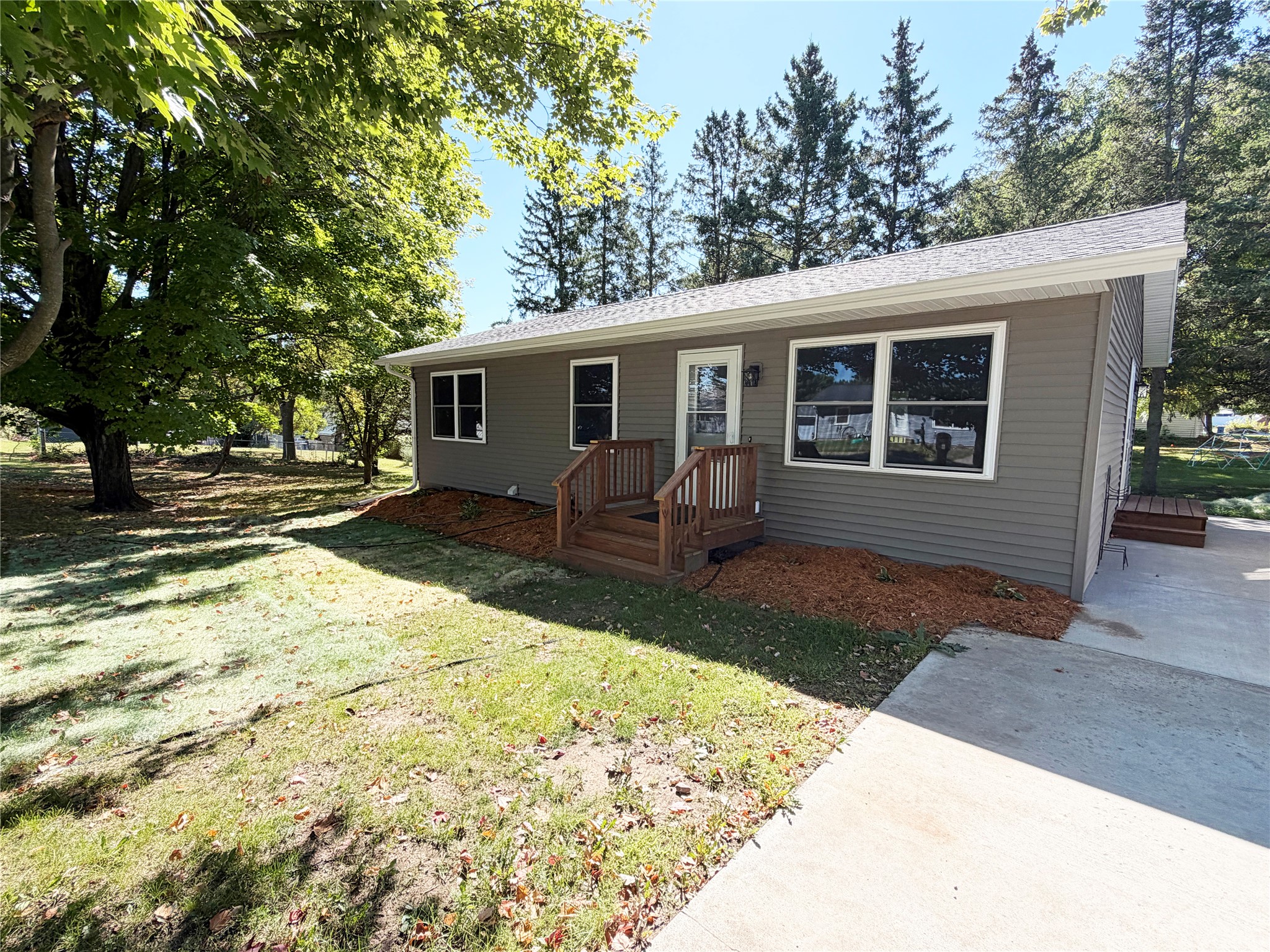 Photo of 512 E Bracklin Street, Rice Lake, WI