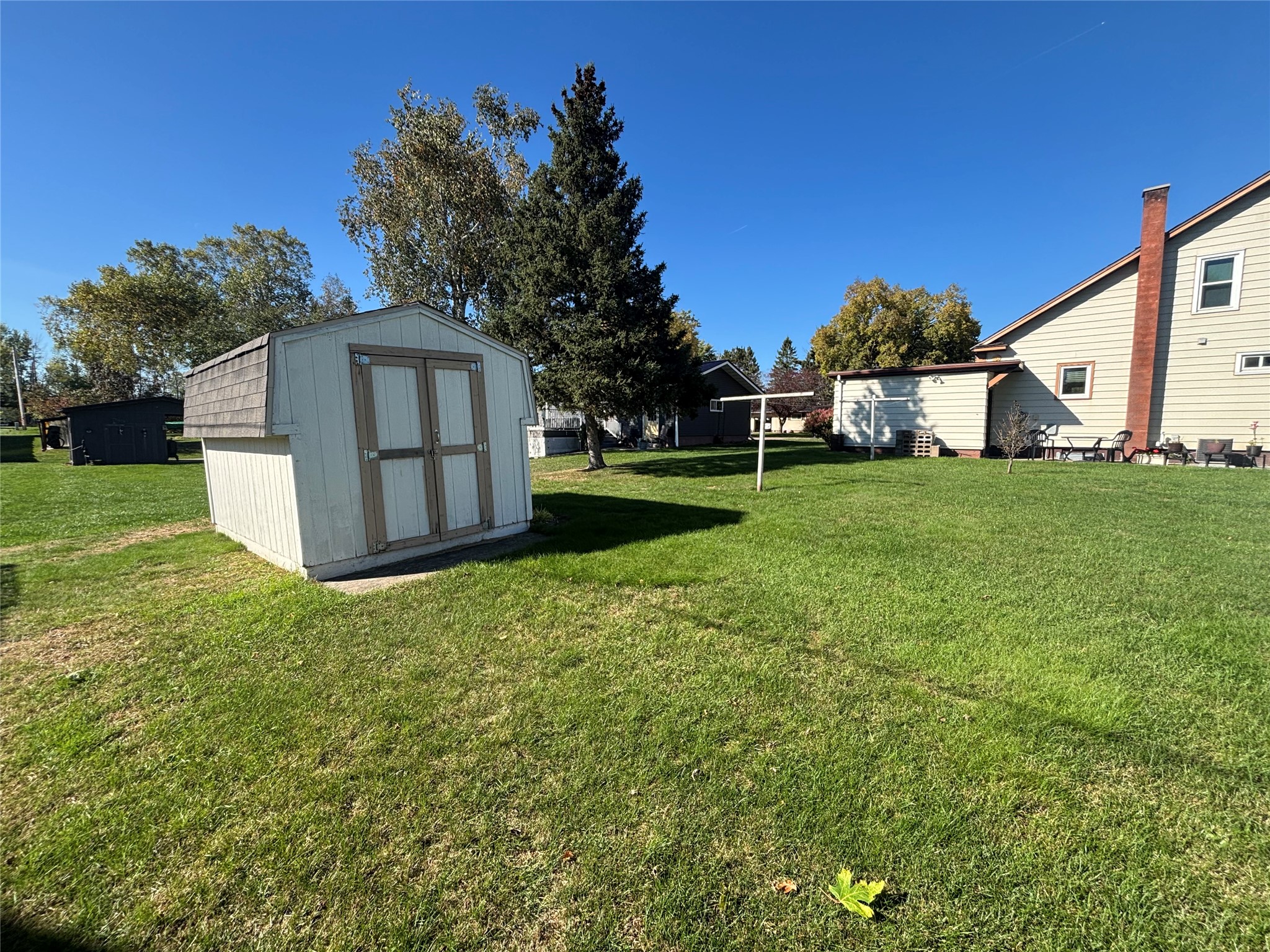 Bloomer - Residential photo 5 of 32