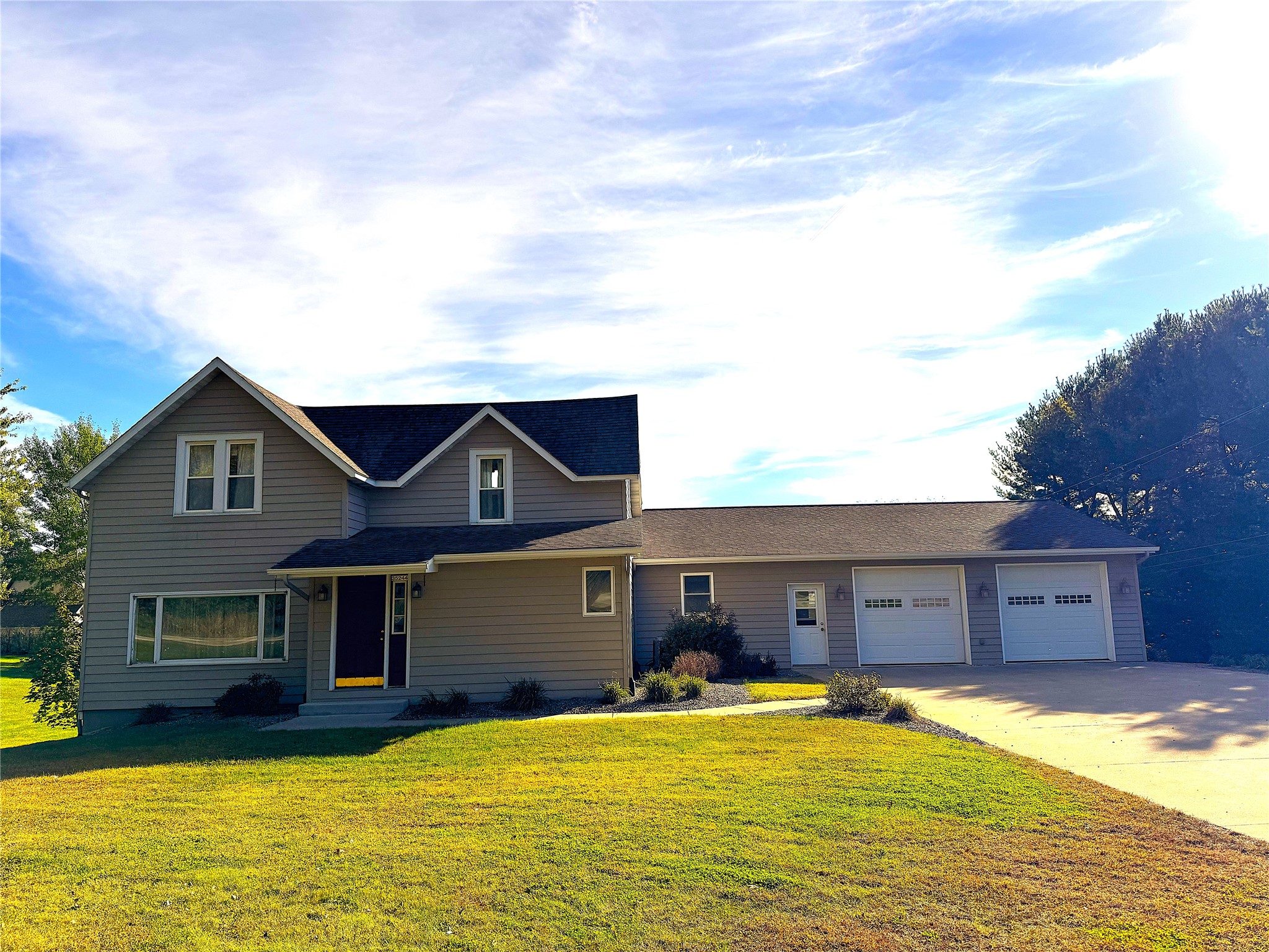 Photo of 35260 Diagonal Street, Independence, WI