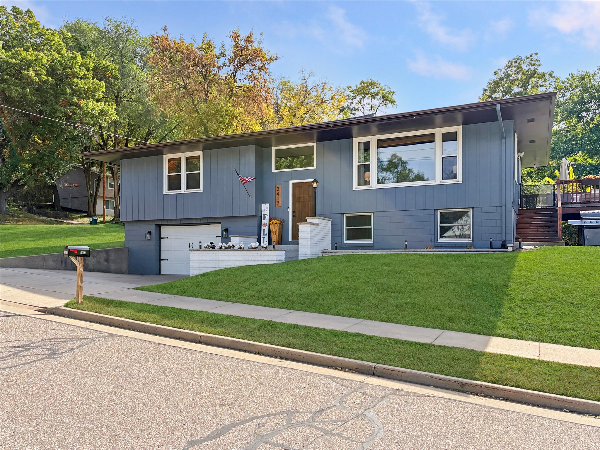 Photo of 2417 Shale Ledge Road, Eau Claire, WI
